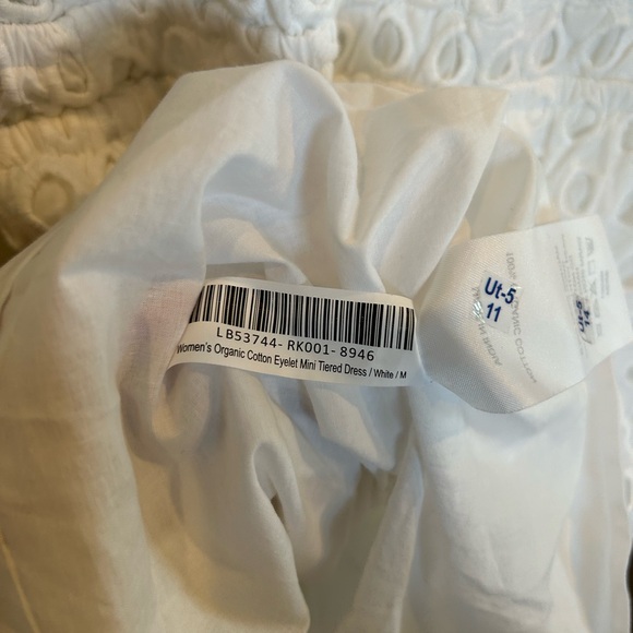 Quince Organic Cotton Eyelet Mini Tiered Dress Pockets White M NWT - Picture 4 of 5